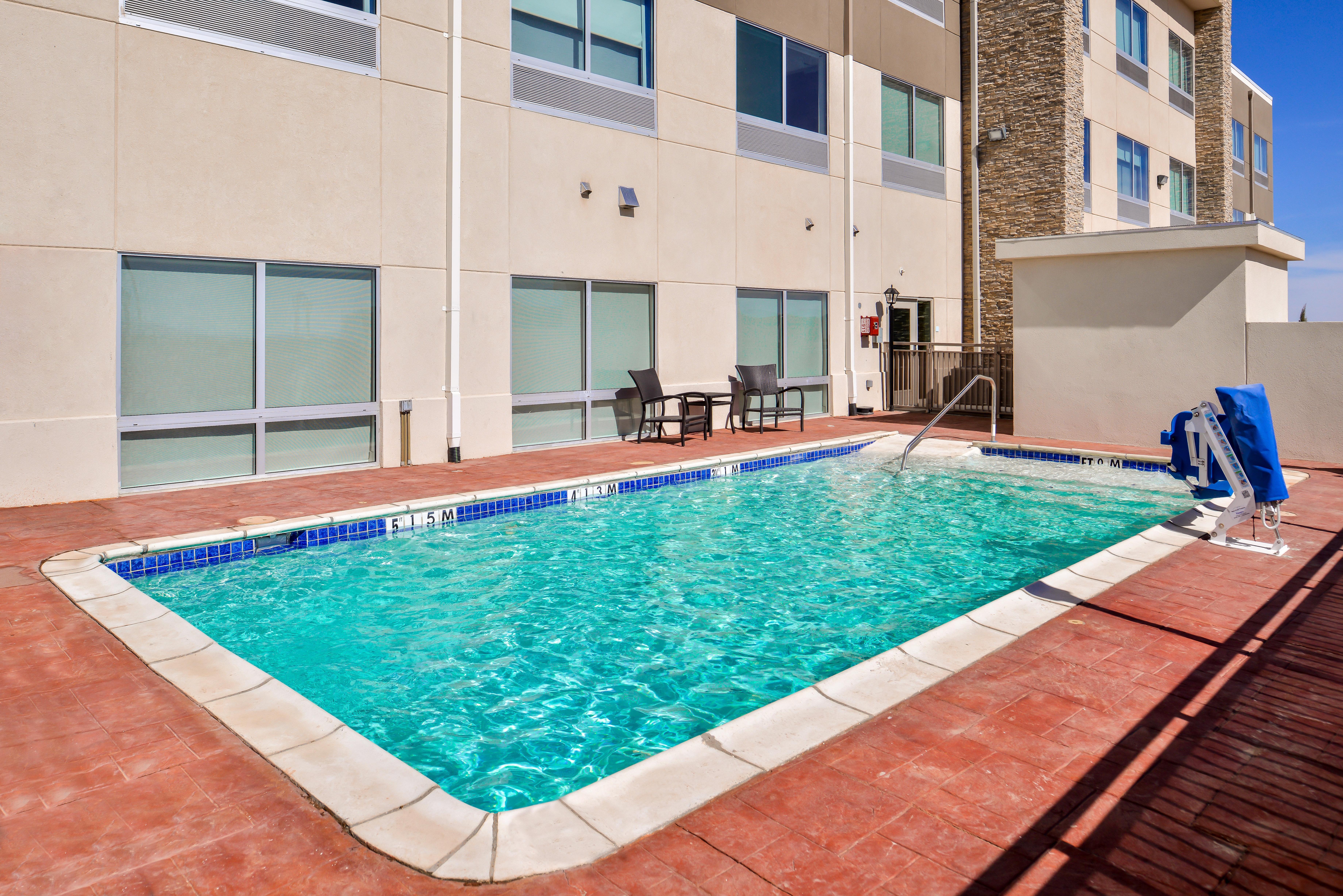 Holiday Inn Express & Suites - Van Horn By Ihg Bagian luar foto