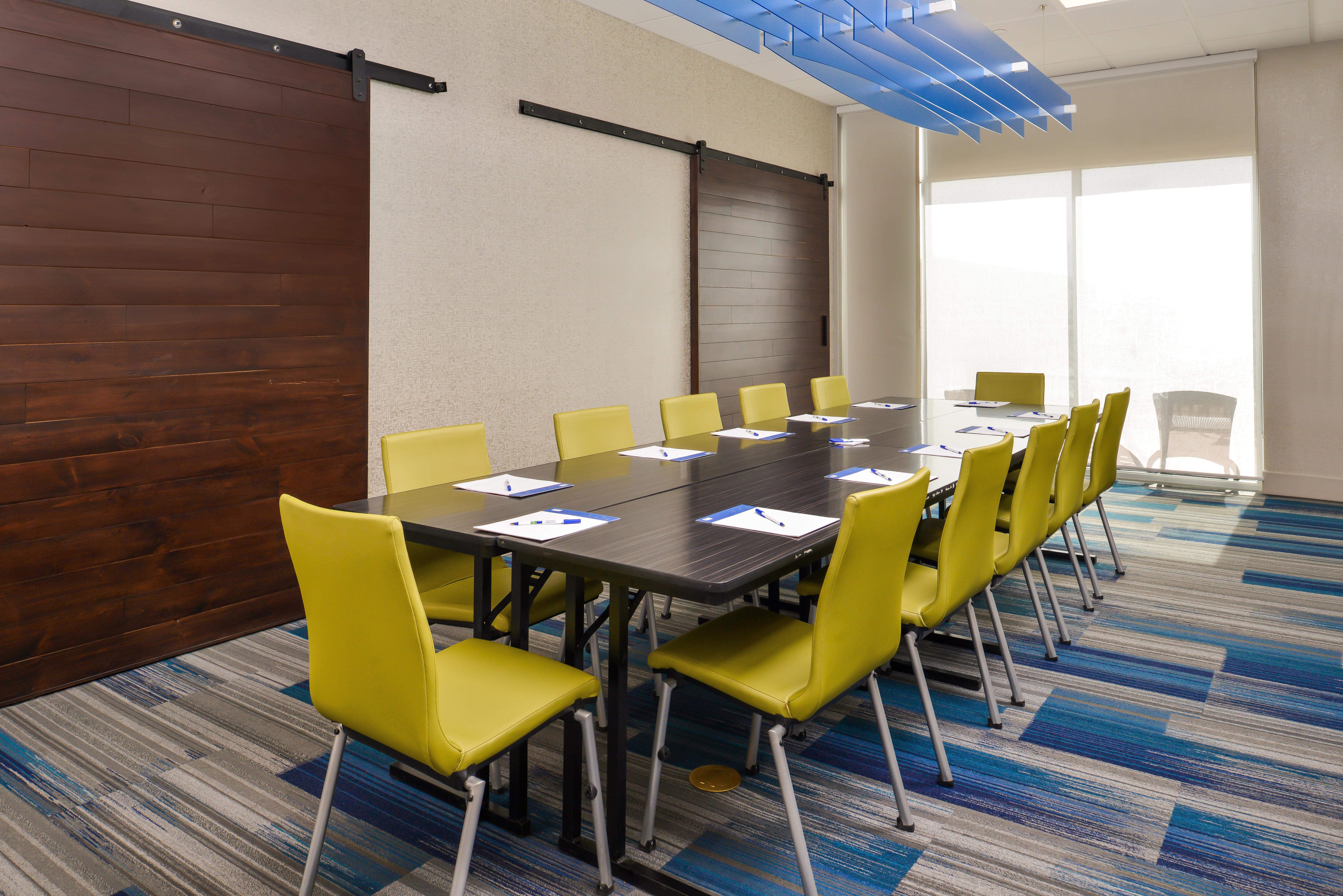 Holiday Inn Express & Suites - Van Horn By Ihg Bagian luar foto