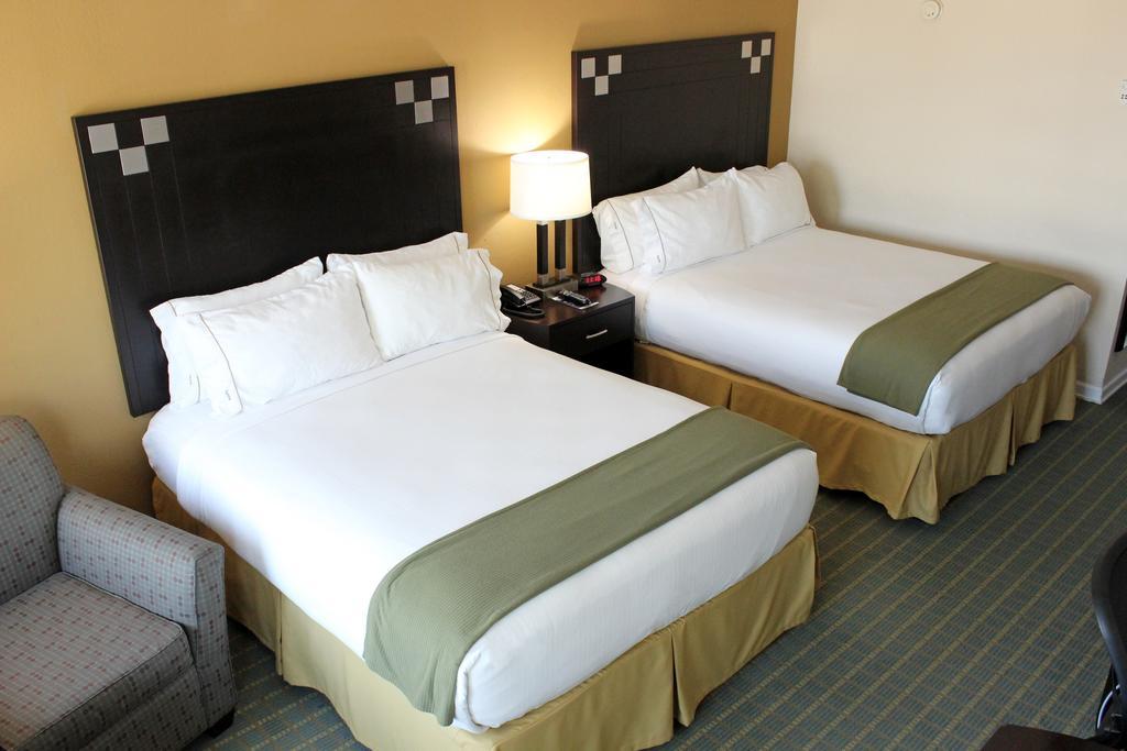 Holiday Inn Express & Suites - Van Horn By Ihg Bagian luar foto