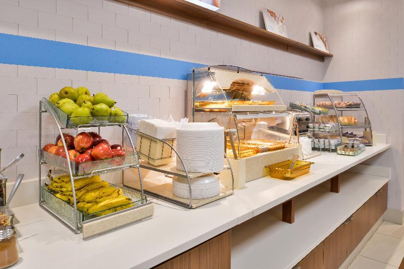 Holiday Inn Express & Suites - Van Horn By Ihg Bagian luar foto